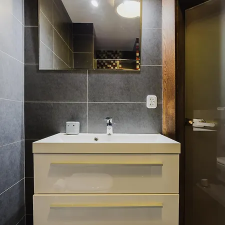 Karpia Serene Apartment *